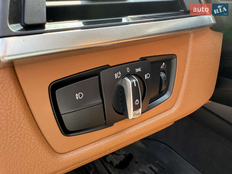 Лифтбек BMW 3 Series GT 2015 в Ровно фото 20 Лифтбек BMW 3 Series GT 2015 в Ровно