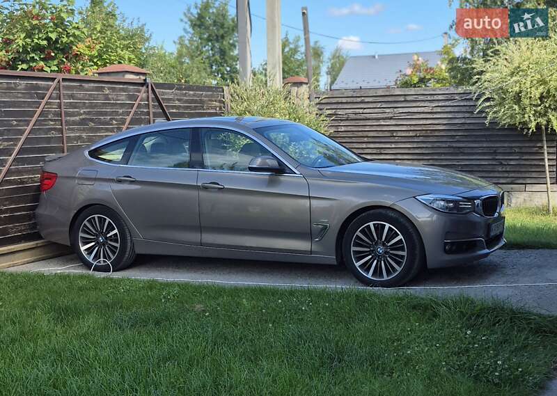 Лифтбек BMW 3 Series GT 2016 в Киеве фото Лифтбек BMW 3 Series GT 2016 в Киеве