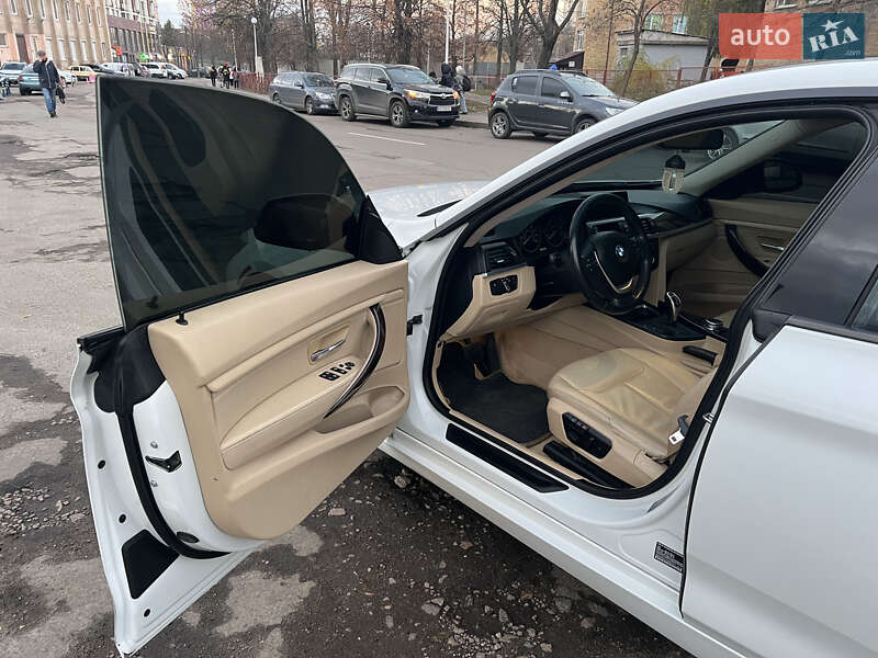 Ліфтбек BMW 3 Series GT 2014 в Вишневому фото 27 Ліфтбек BMW 3 Series GT 2014 в Вишневому