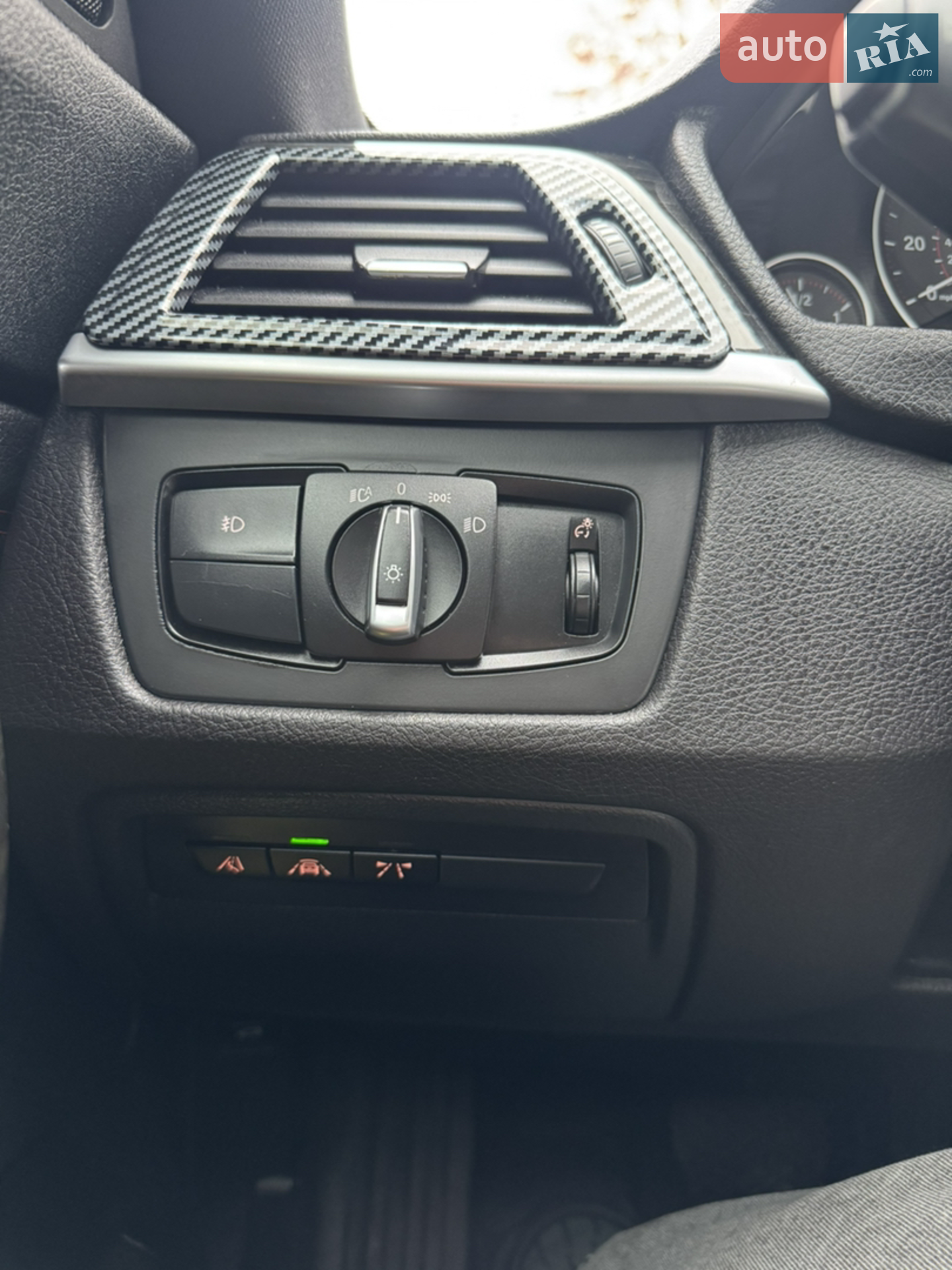 2016 BMW 3er - мініатюра 15