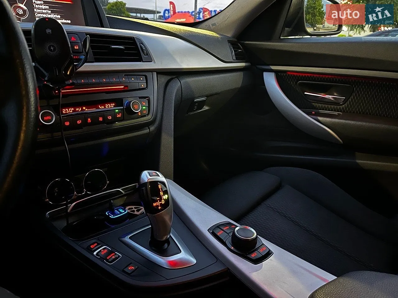 2015 BMW 3er - мініатюра 12