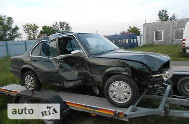 Седан BMW 3 Series 1986 в 