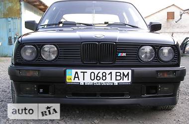 Седан BMW 3 Series 1988 в Ивано-Франковске