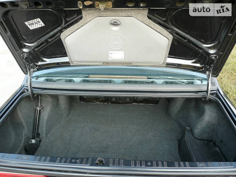 Седан BMW 3 Series 1986 в Житомире