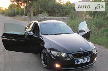 Купе BMW 3 Series 2009 в Ровно