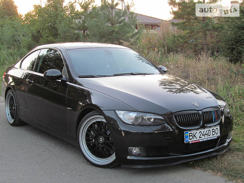 Купе BMW 3 Series 2009 в Ровно