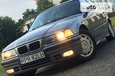 Седан BMW 3 Series 1994 в Дрогобыче