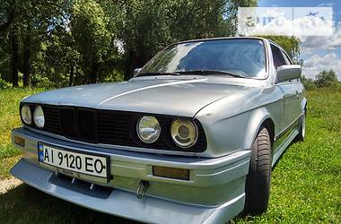 Купе BMW 3 Series 1987 в Миргороде