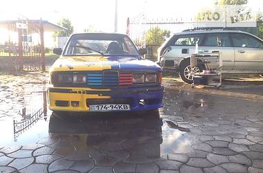 Купе BMW 3 Series 1971 в 