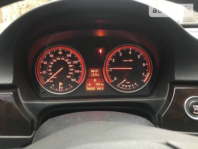 Седан BMW 3 Series 2011 в Одессе