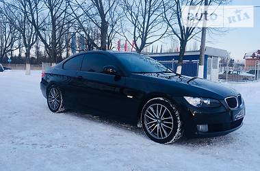 Купе BMW 3 Series 2009 в Киеве