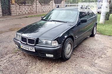 Седан BMW 3 Series 1993 в Ужгороде