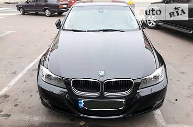 Седан BMW 3 Series 2011 в 