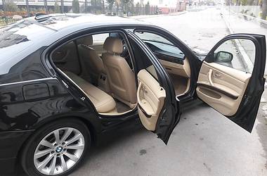 Седан BMW 3 Series 2011 в 