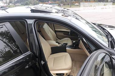 Седан BMW 3 Series 2011 в 