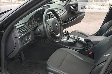 Седан BMW 3 Series 2013 в Радивиліві