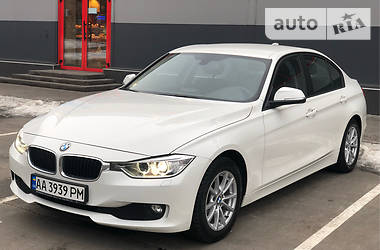 Седан BMW 3 Series 2013 в Киеве