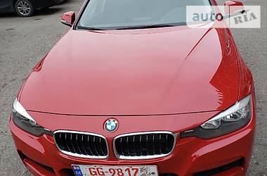 Седан BMW 3 Series 2015 в Киеве