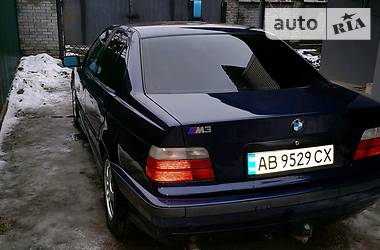 Седан BMW 3 Series 1995 в Гайсину