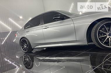 Седан BMW 3 Series 2014 в Одессе