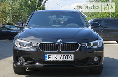 Седан BMW 3 Series 2012 в 