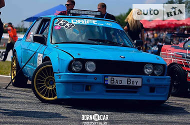 Купе BMW 3 Series 1990 в 