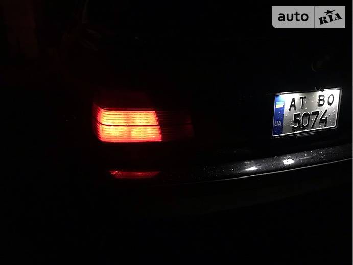 Седан BMW 3 Series 1991 в Ивано-Франковске