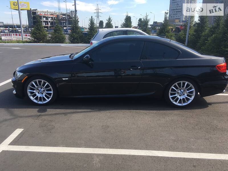 Купе BMW 3 Series 2011 в Києві фото Купе BMW 3 Series 2011 в Києві