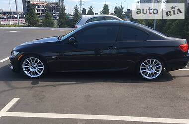 Купе BMW 3 Series 2011 в 
