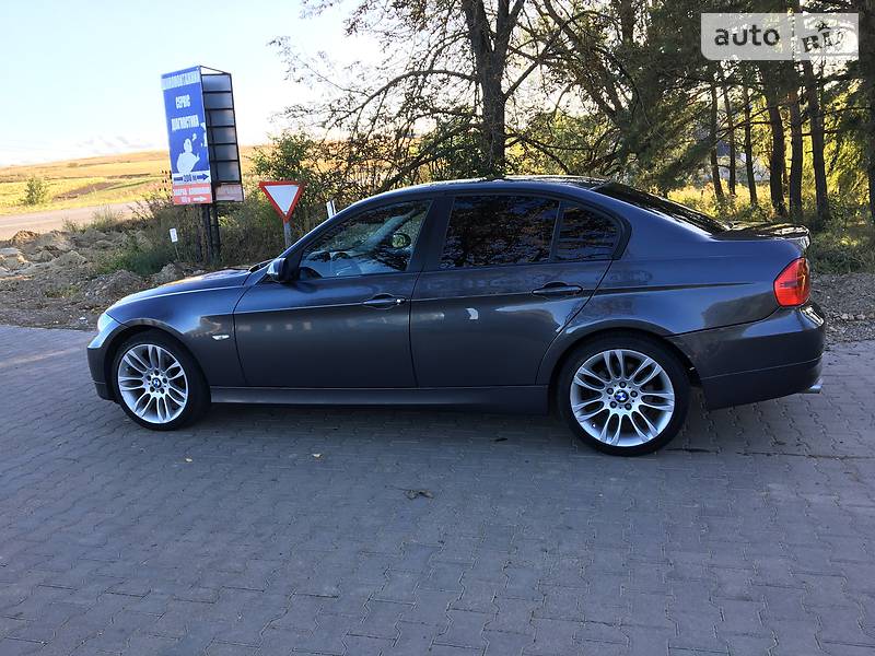 Седан BMW 3 Series 2008 в Черновцах