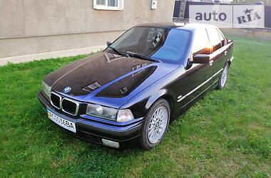 Седан BMW 3 Series 1998 в Луцке