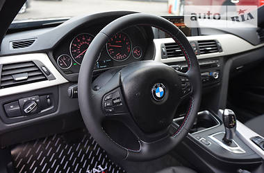 Седан BMW 3 Series 2015 в 
