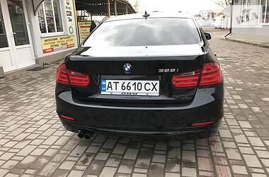 Седан BMW 3 Series 2014 в Ивано-Франковске