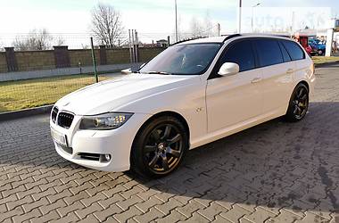 Универсал BMW 3 Series 2010 в Дубно