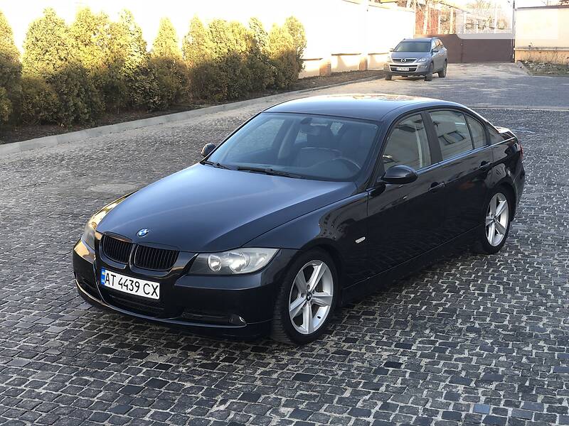 Седан BMW 3 Series 2005 в Коломые