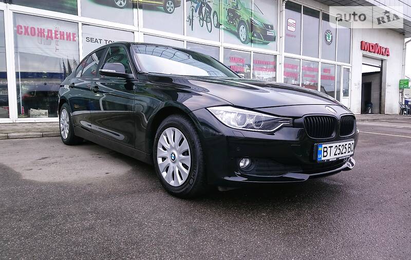 Седан BMW 3 Series 2016 в Херсоне