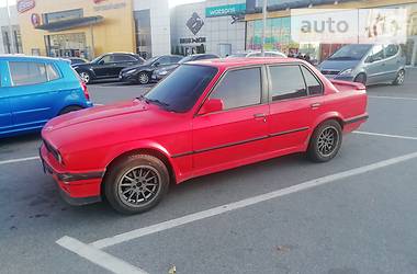 Седан BMW 3 Series 1984 в Львове