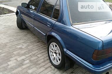 Седан BMW 3 Series 1987 в Мариуполе