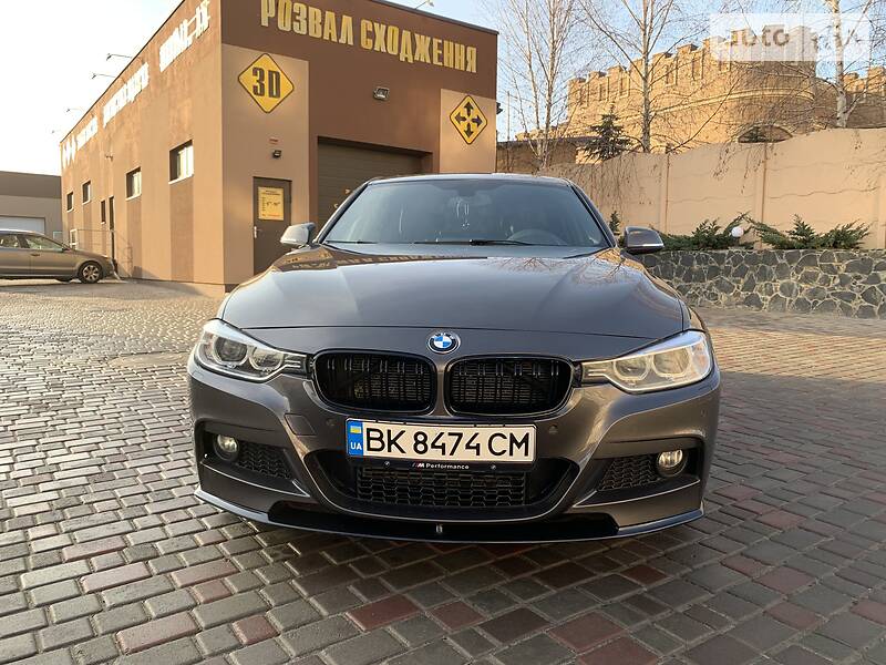 Седан BMW 3 Series 2012 в Рівному