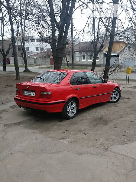 Седан BMW 3 Series 1995 в Черкасах фото Седан BMW 3 Series 1995 в Черкасах