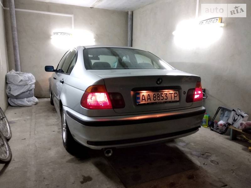 Седан BMW 3 Series 2000 в Києві