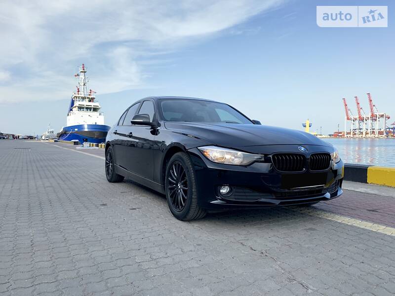 Седан BMW 3 Series 2015 в Одесі