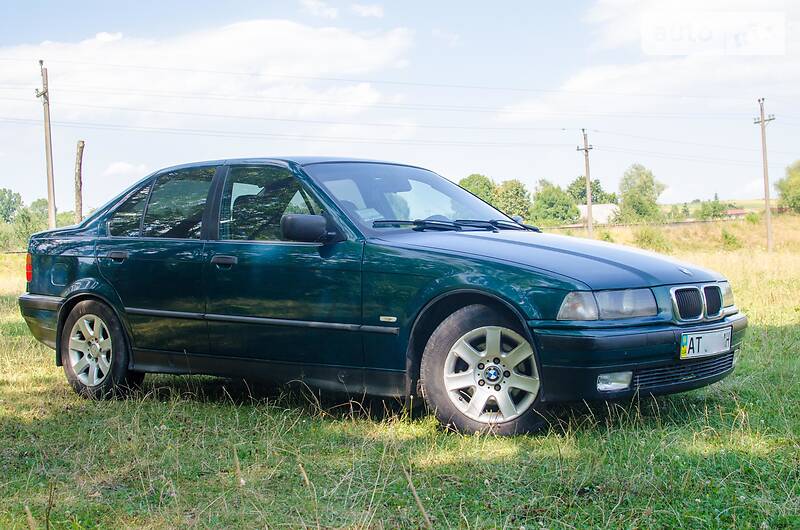 Седан BMW 3 Series 1997 в Ивано-Франковске