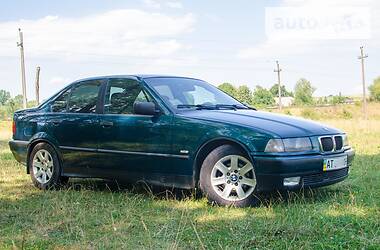 Седан BMW 3 Series 1997 в Івано-Франківську