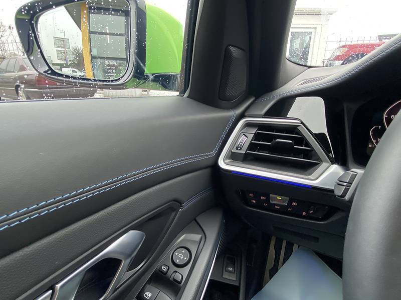 Седан BMW 3 Series 2019 в Києві
