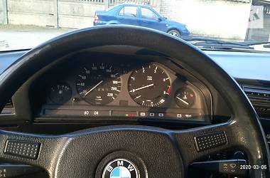Седан BMW 3 Series 1984 в 