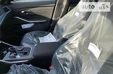 Седан BMW 3 Series 2019 в 