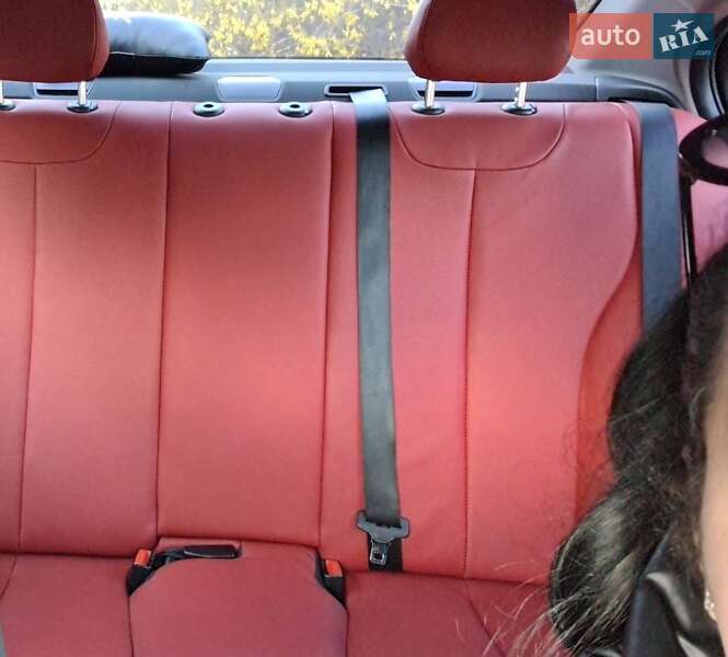 Седан BMW 3 Series 2013 в Киеве