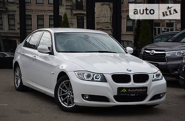 Седан BMW 3 Series 2010 в 