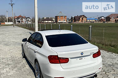 Седан BMW 3 Series 2012 в 